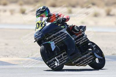 media/Oct-02-2025-Racers Edge (Thu) [[2c91cb6ab3]]/3-B Group/Session 3-Turn 16 (12pm)/